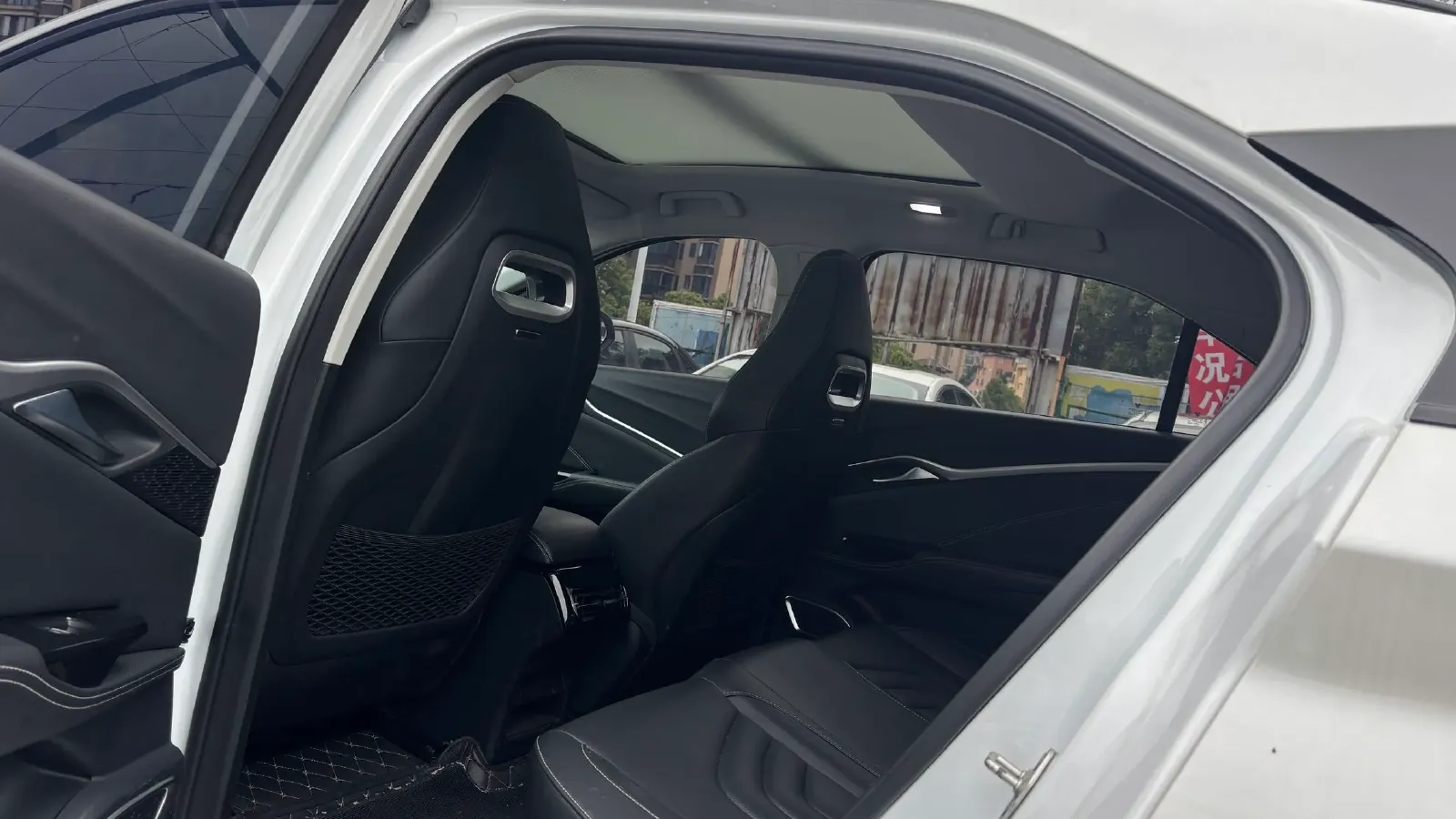 2022 GAC Trumpchi GS4 Plus 2.0T 252HP L4 6AT,autocango,china used car exporter,china ev exporter,chinese used car exporter,chinese used ev exporter