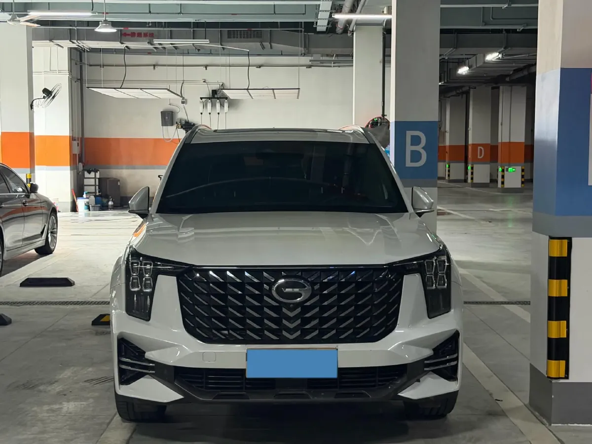 2022 GAC Trumpchi GS8 2.0T 252HP L4 8AT,autocango,china used car exporter,china ev exporter,chinese used car exporter,chinese used ev exporter