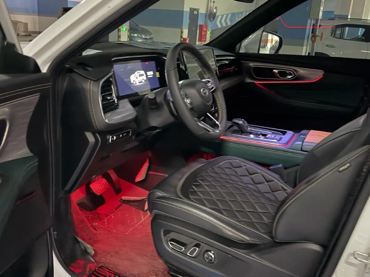 2022 GAC Trumpchi GS8 2.0T 252HP L4 8AT,autocango,china used car exporter,china ev exporter,chinese used car exporter,chinese used ev exporter