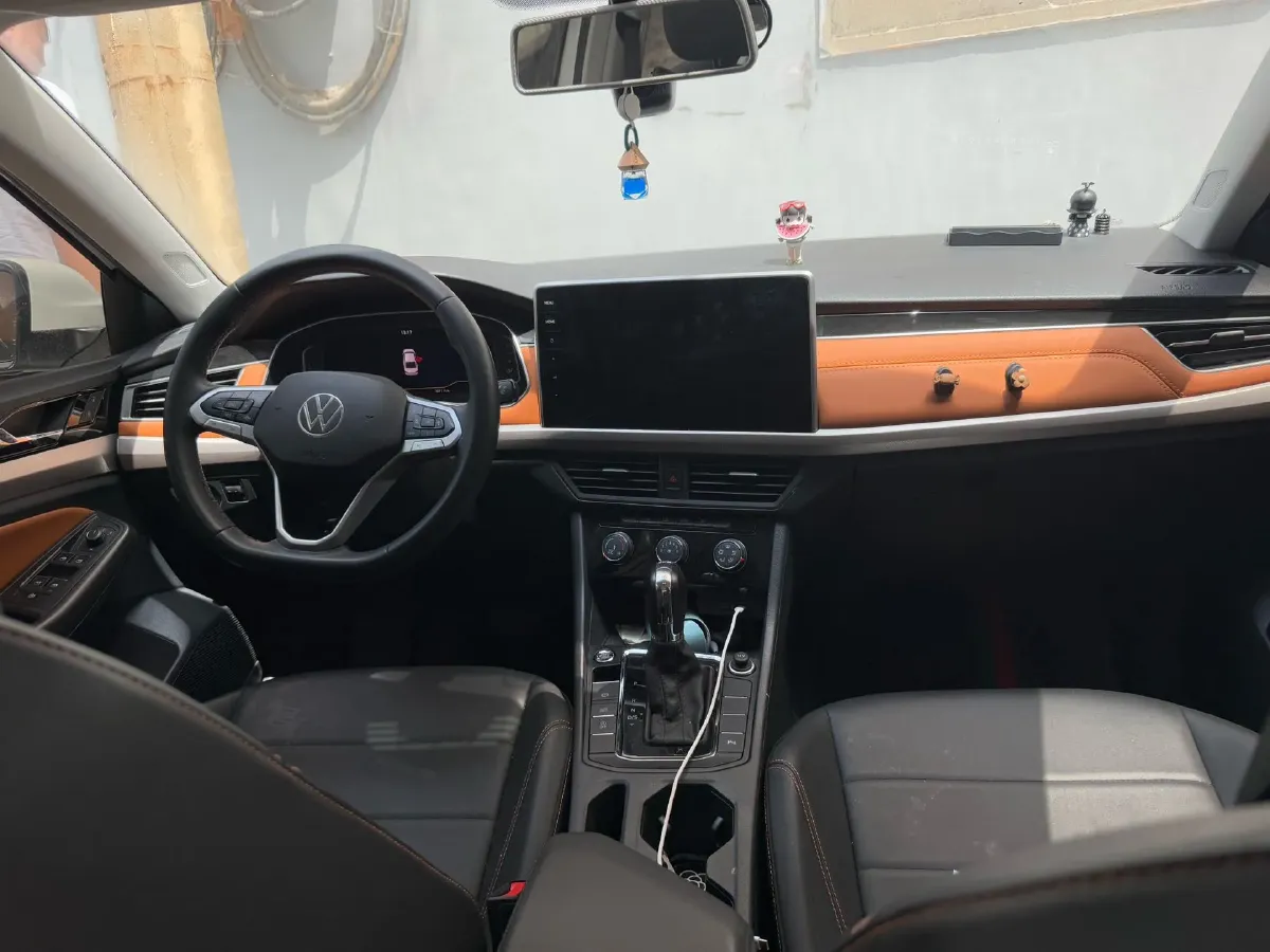 2023 Volkswagen Bora 1.2T 116HP L4 7DCT,autocango,china used car exporter,china ev exporter,chinese used car exporter,chinese used ev exporter