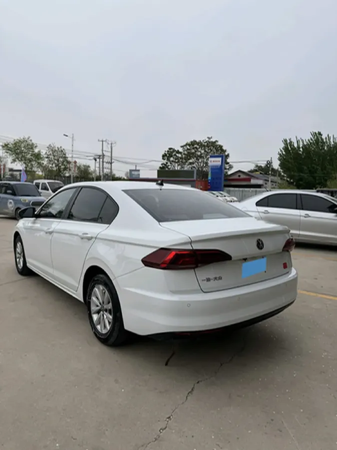 2021 Volkswagen Bora 1.5L 113HP L4 6AT,autocango,china used car exporter,china ev exporter,chinese used car exporter,chinese used ev exporter
