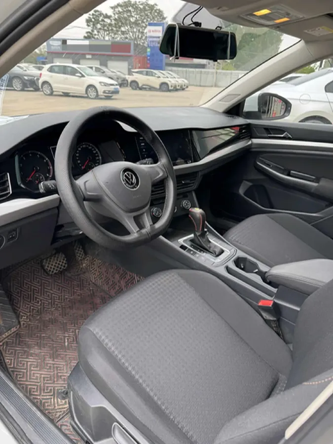 2021 Volkswagen Bora 1.5L 113HP L4 6AT,autocango,china used car exporter,china ev exporter,chinese used car exporter,chinese used ev exporter