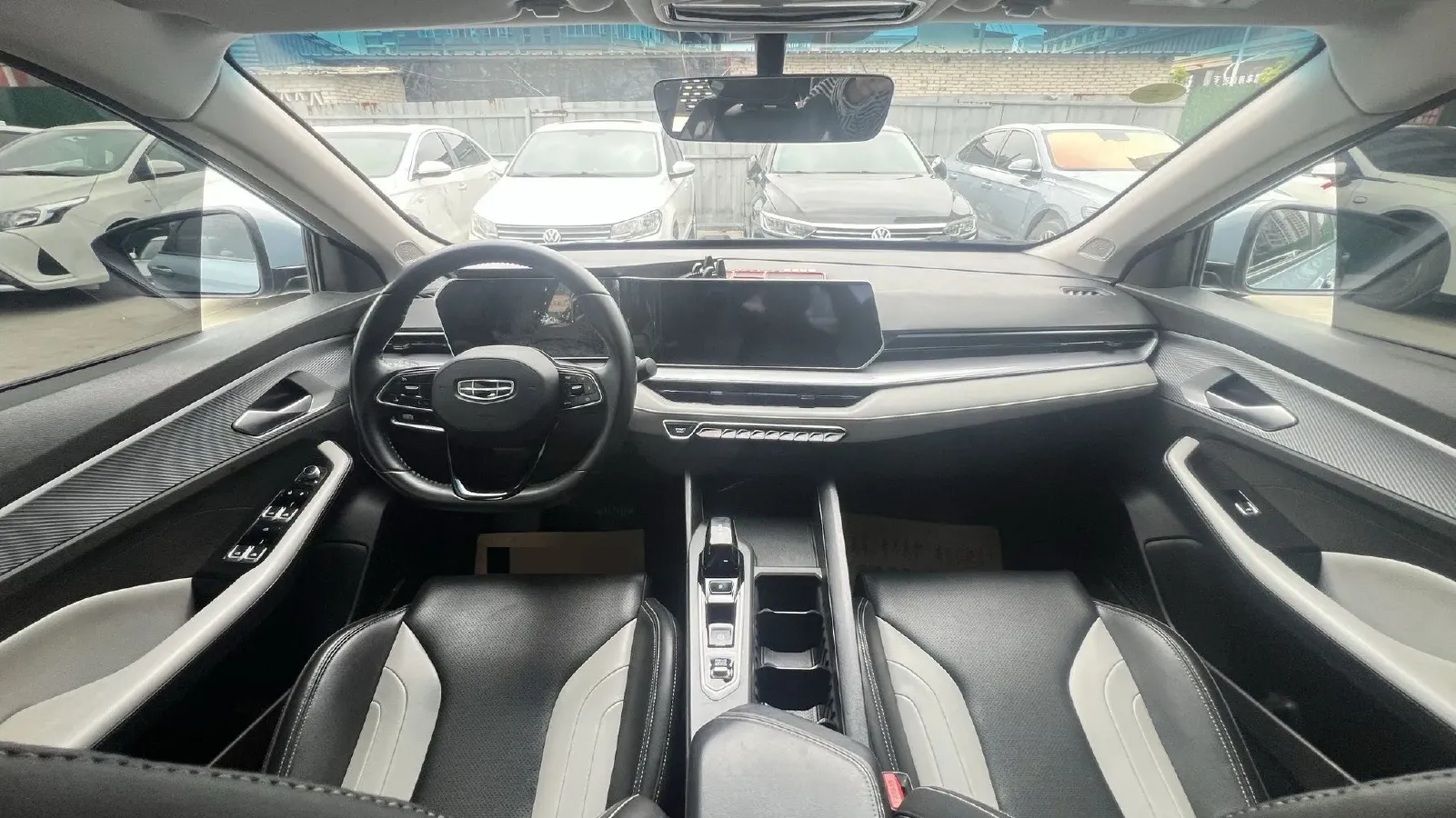 2024 Geely Binray 1.5T 181HP L4 7DCT,autocango,china used car exporter,china ev exporter,chinese used car exporter,chinese used ev exporter