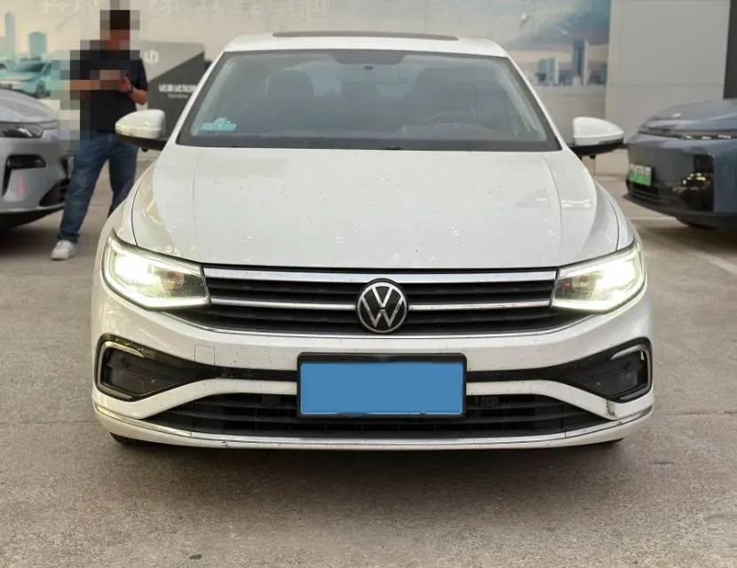 2023 Volkswagen Bora 1.2T 116HP L4 7DCT,autocango,china used car exporter,china ev exporter,chinese used car exporter,chinese used ev exporter