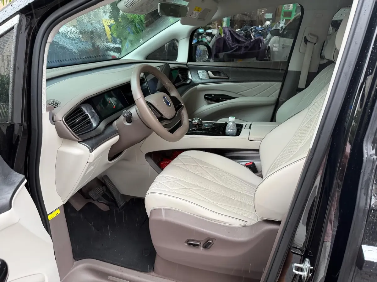 2023 Denza D9 1.5T 139HP L4 E-CVT PHEV 11.06KWH,autocango,china used car exporter,china ev exporter,chinese used car exporter,chinese used ev exporter