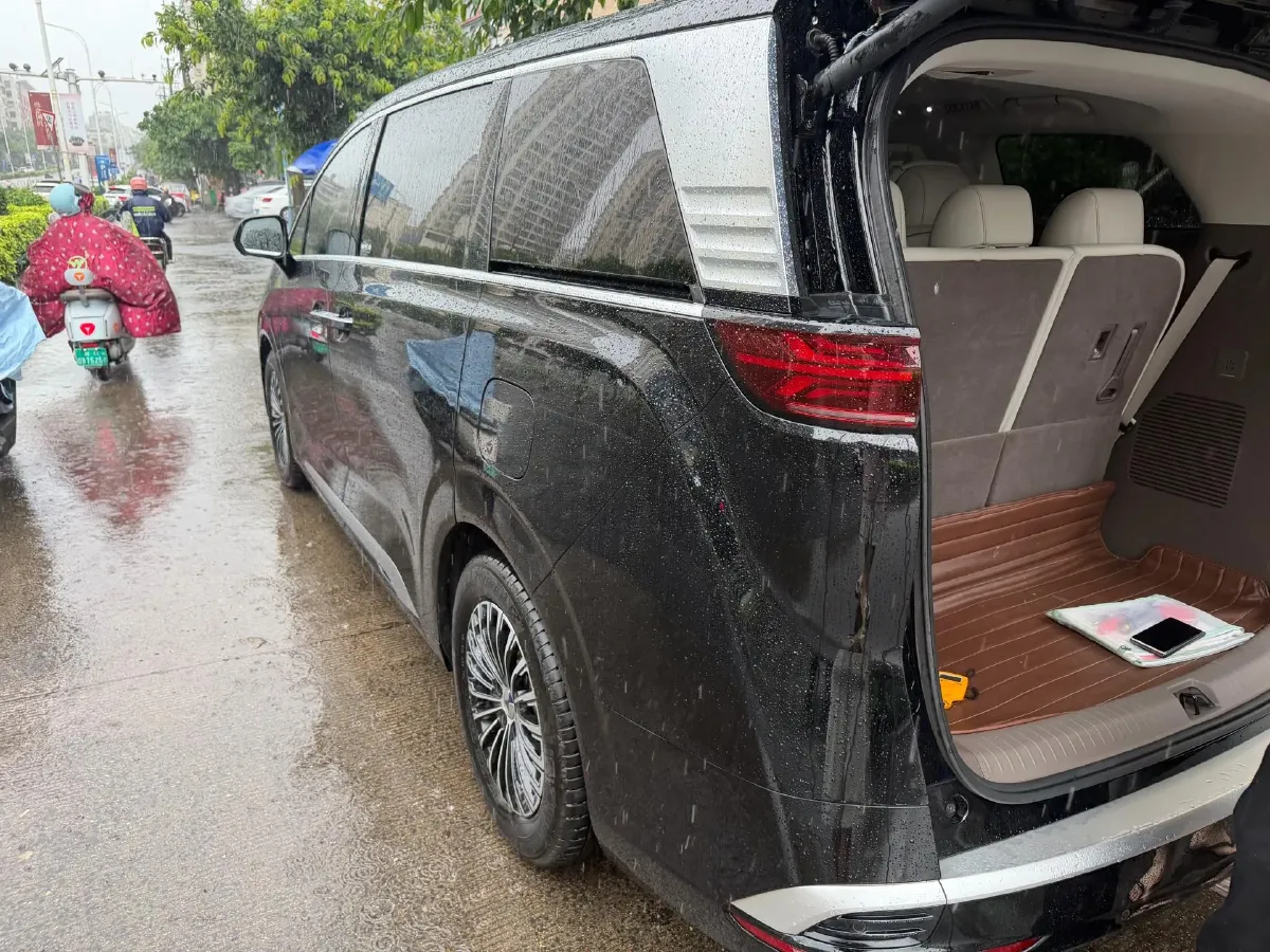 2023 Denza D9 1.5T 139HP L4 E-CVT PHEV 11.06KWH,autocango,china used car exporter,china ev exporter,chinese used car exporter,chinese used ev exporter