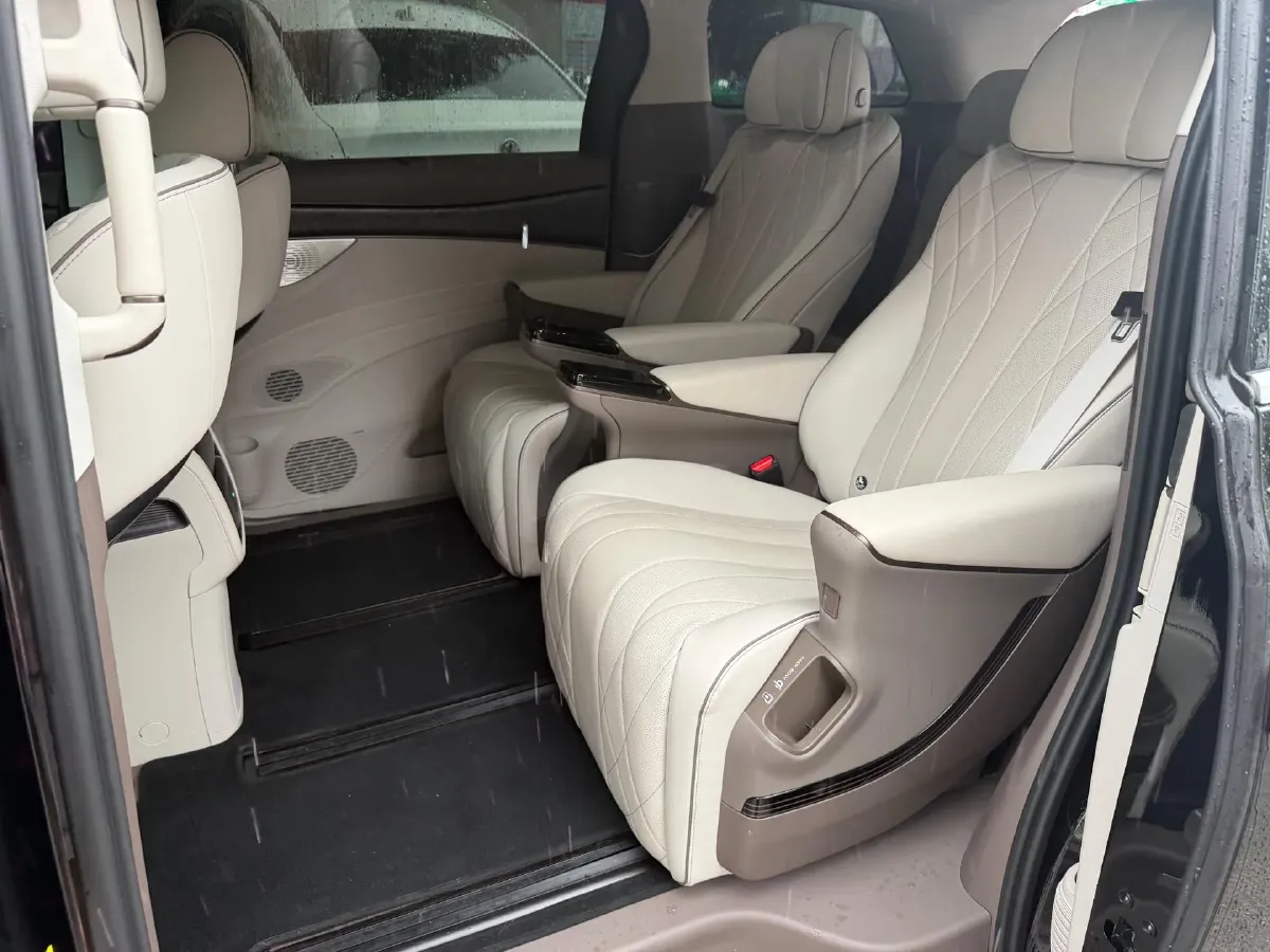 2023 Denza D9 1.5T 139HP L4 E-CVT PHEV 11.06KWH,autocango,china used car exporter,china ev exporter,chinese used car exporter,chinese used ev exporter