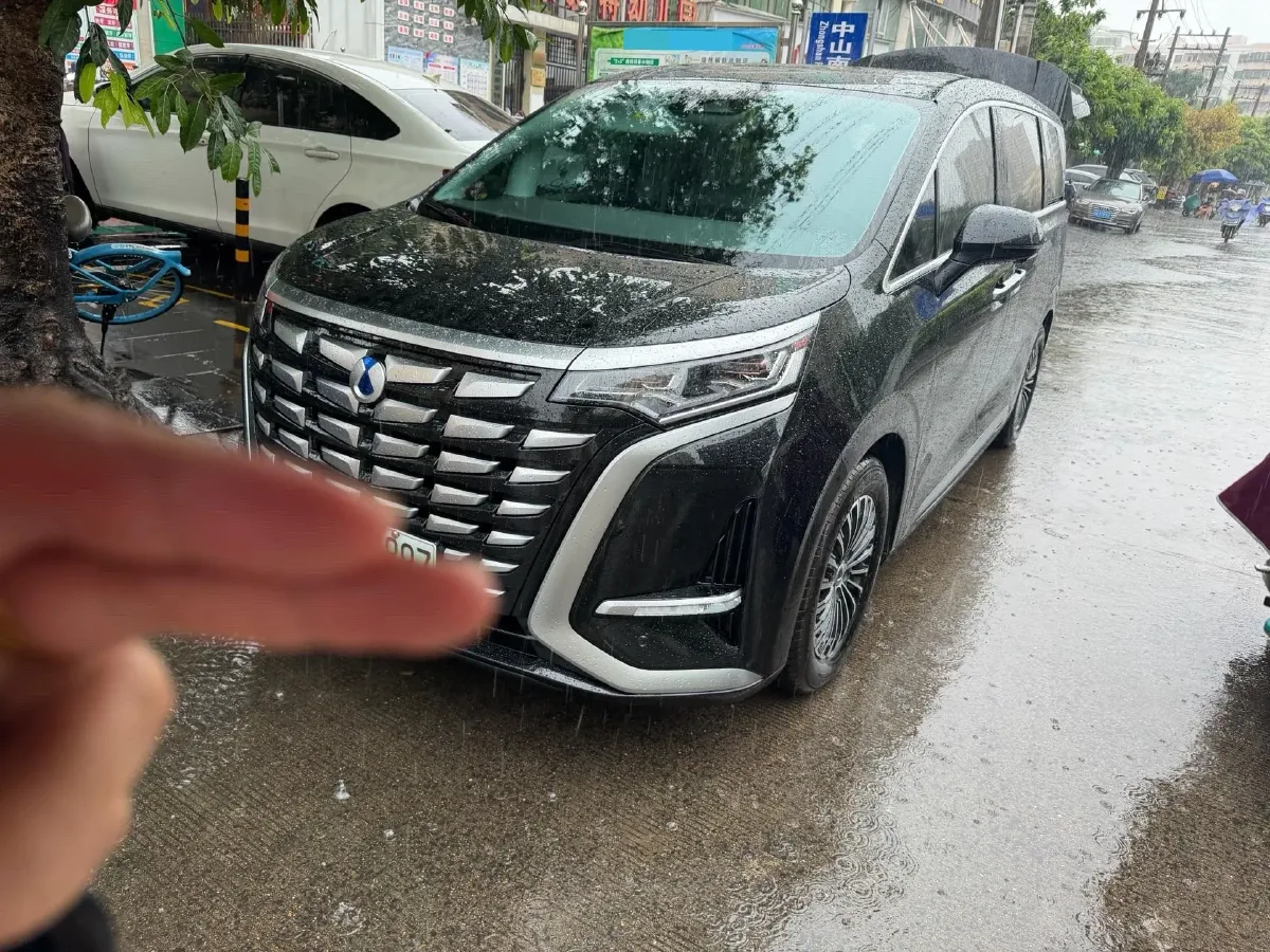 2023 Denza D9 1.5T 139HP L4 E-CVT PHEV 11.06KWH,autocango,china used car exporter,china ev exporter,chinese used car exporter,chinese used ev exporter
