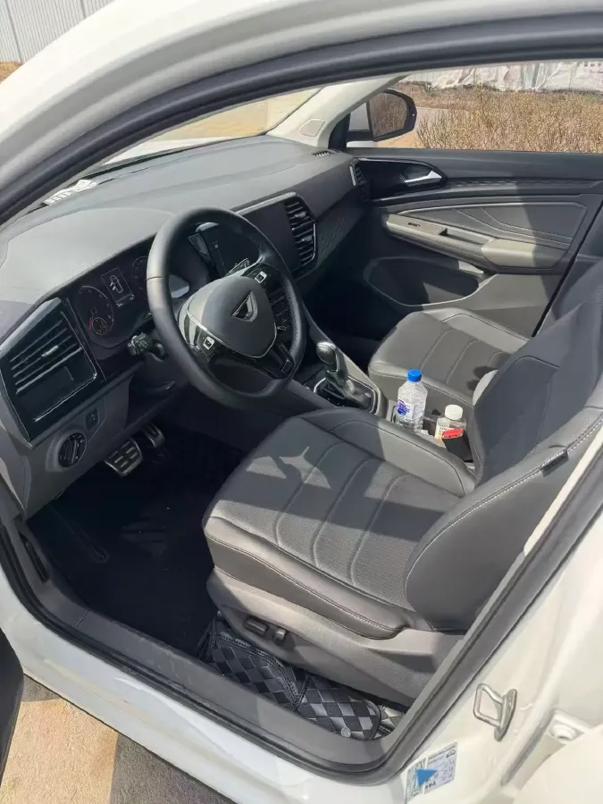 2020 Jetta VS7 1.4T 150HP L4 6AT,autocango,china used car exporter,china ev exporter,chinese used car exporter,chinese used ev exporter