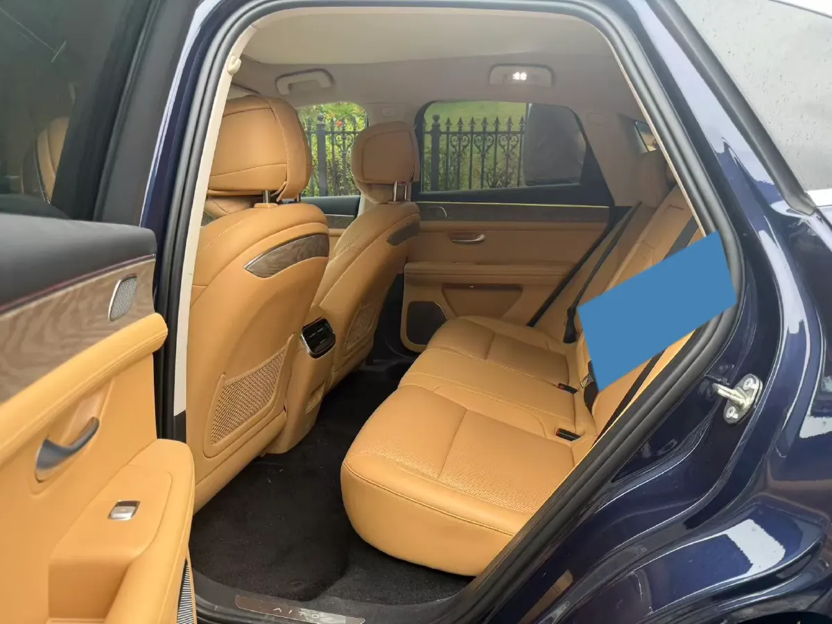 2022 JMC YuHu 7 2.0T 141HP L4 8AT,autocango,china used car exporter,china ev exporter,chinese used car exporter,chinese used ev exporter