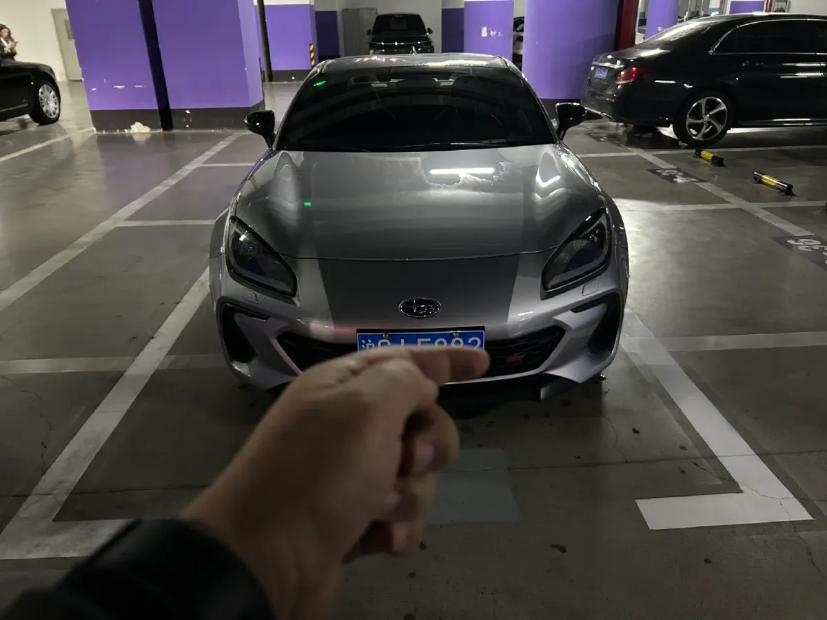 2025 Subaru BRZ 2.4L 234HP H4 6MT,autocango,china used car exporter,china ev exporter,chinese used car exporter,chinese used ev exporter