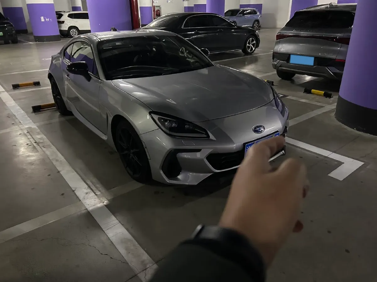 2025 Subaru BRZ 2.4L 234HP H4 6MT,autocango,china used car exporter,china ev exporter,chinese used car exporter,chinese used ev exporter