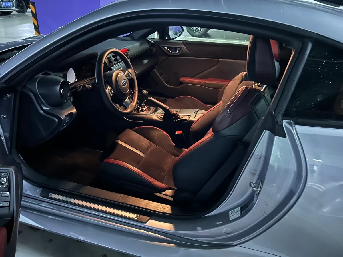 2025 Subaru BRZ 2.4L 234HP H4 6MT,autocango,china used car exporter,china ev exporter,chinese used car exporter,chinese used ev exporter