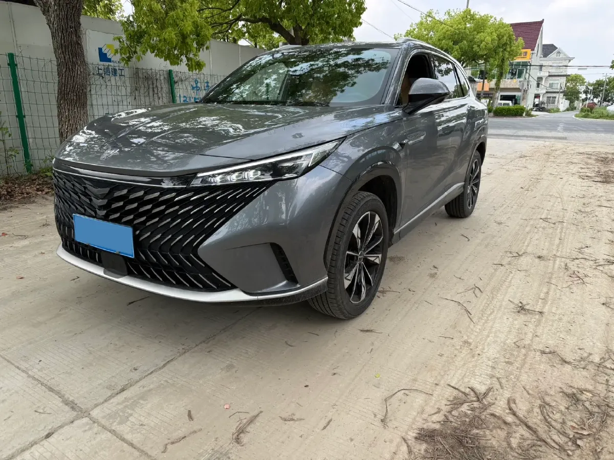 2023 Roewe RX5 1.5T 188HP L4 7DCT,autocango,china used car exporter,china ev exporter,chinese used car exporter,chinese used ev exporter