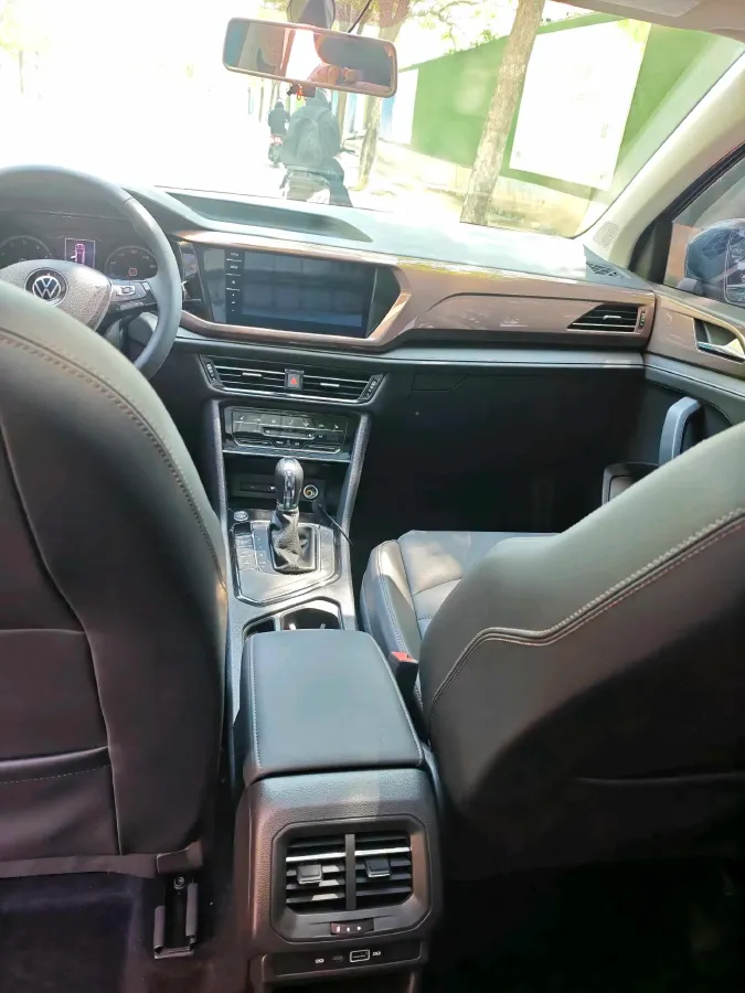 2021 Volkswagen Tharu 1.4T 150HP L4 7DCT,autocango,china used car exporter,china ev exporter,chinese used car exporter,chinese used ev exporter