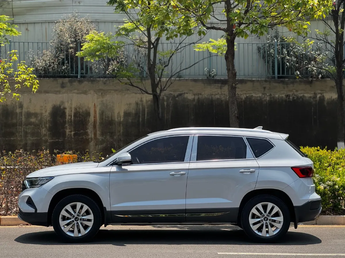 2019 Jetta VS5 1.4T 150HP L4 5MT,autocango,china used car exporter,china ev exporter,chinese used car exporter,chinese used ev exporter