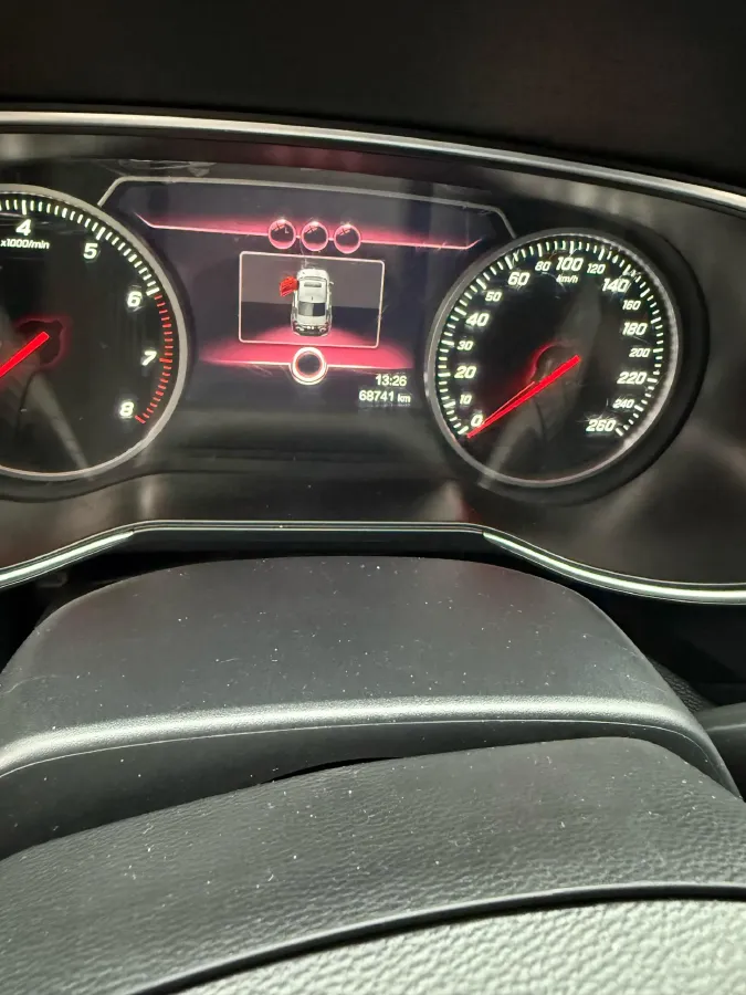 2020 HongQi H5 1.5T 169HP L4 7DCT,autocango,china used car exporter,china ev exporter,chinese used car exporter,chinese used ev exporter