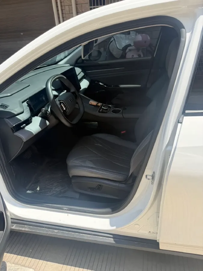 2025 BYD Sea Lion 05 DM-i 1.5L 101HP L4 E-CVT PHEV 12.9KWH,autocango,china used car exporter,china ev exporter,chinese used car exporter,chinese used ev exporter