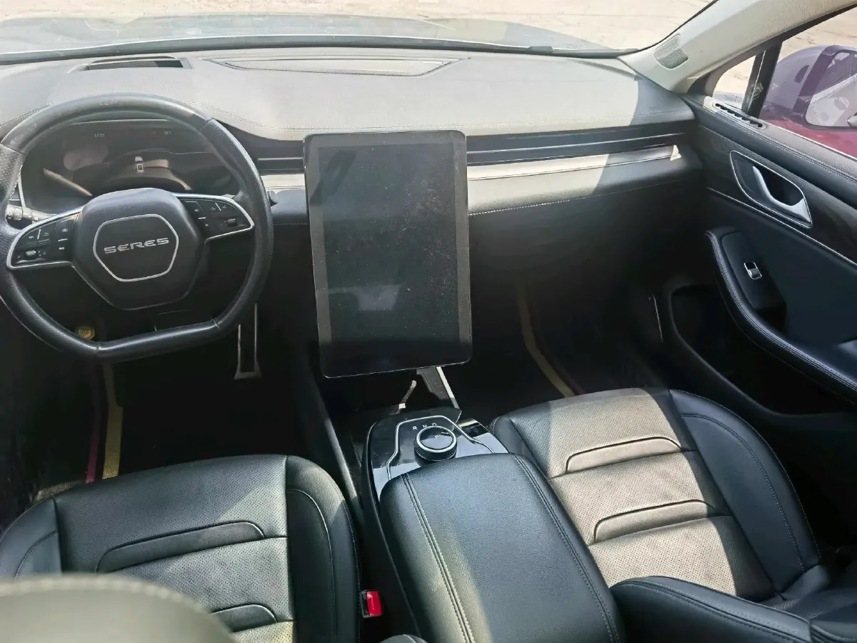 2021 SERES SF5 Range Extended 112HP REEV 35KWH,autocango,china used car exporter,china ev exporter,chinese used car exporter,chinese used ev exporter