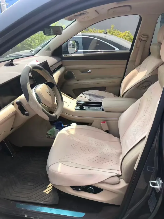 2024 Jaguar E-PACE 1.5T 200HP L3 8AT,autocango,china used car exporter,china ev exporter,chinese used car exporter,chinese used ev exporter