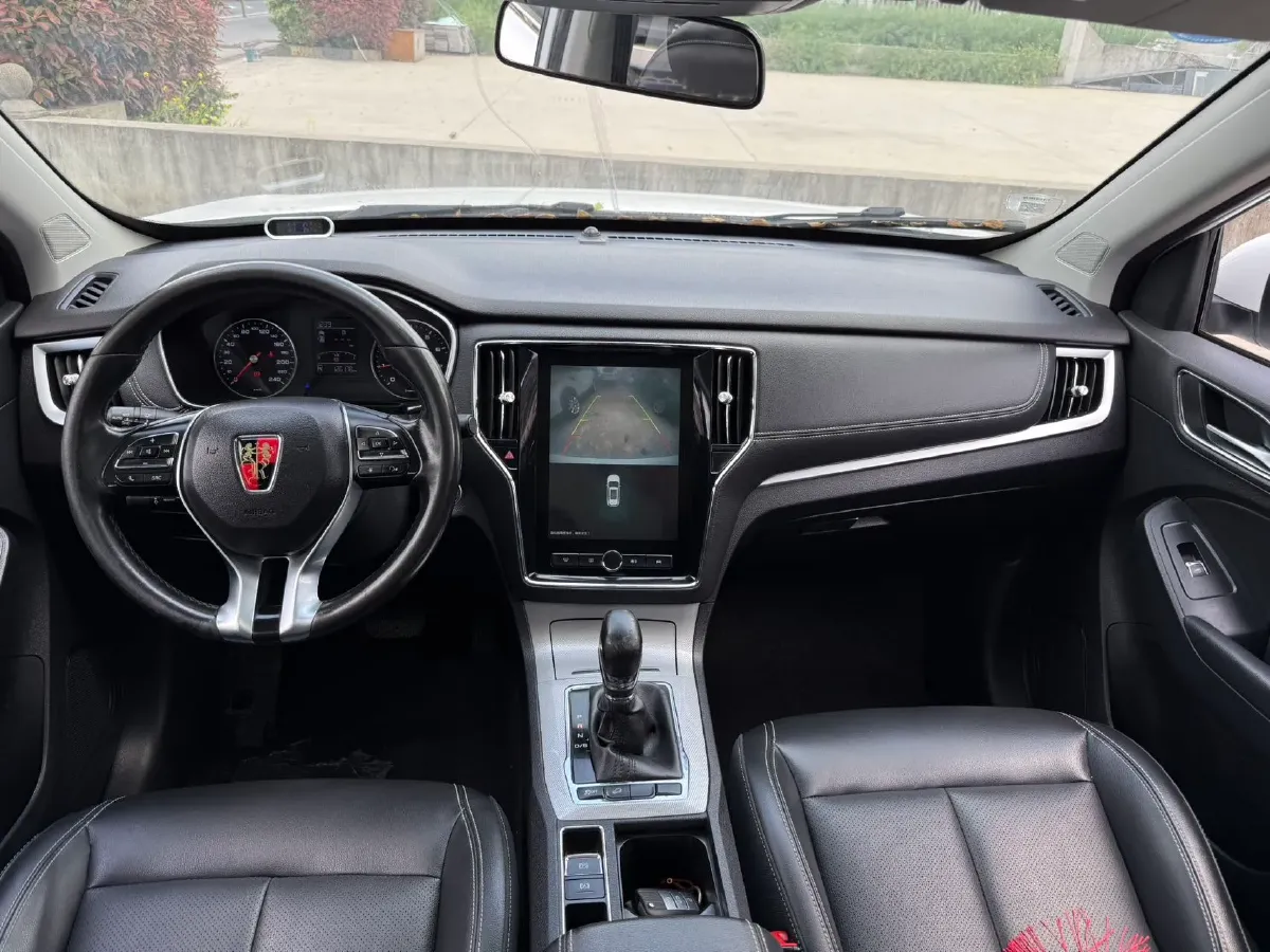 2020 Roewe i6 1.5T 169HP L4 7DCT,autocango,china used car exporter,china ev exporter,chinese used car exporter,chinese used ev exporter