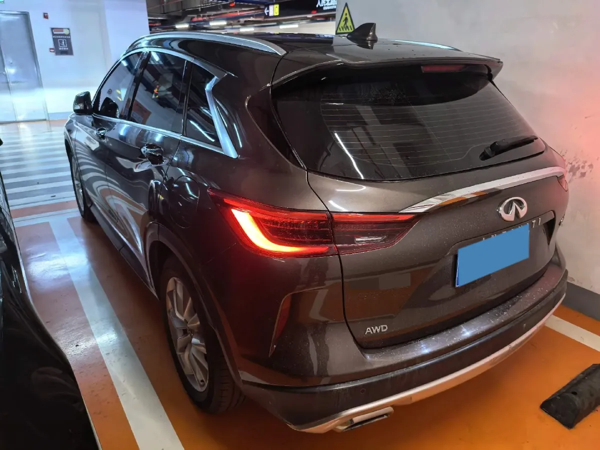 2018 Mitsubishi Pajero 3.0L 174HP V6 5AT,autocango,china used car exporter,china ev exporter,chinese used car exporter,chinese used ev exporter