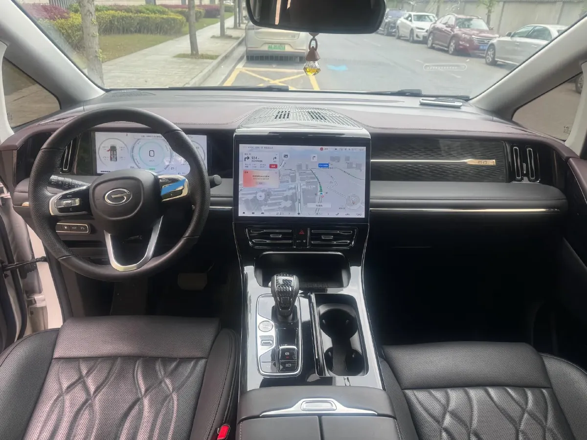 2024 GAC Trumpchi M8 2.0T 190HP L4 2DHT Hybrid,autocango,china used car exporter,china ev exporter,chinese used car exporter,chinese used ev exporter