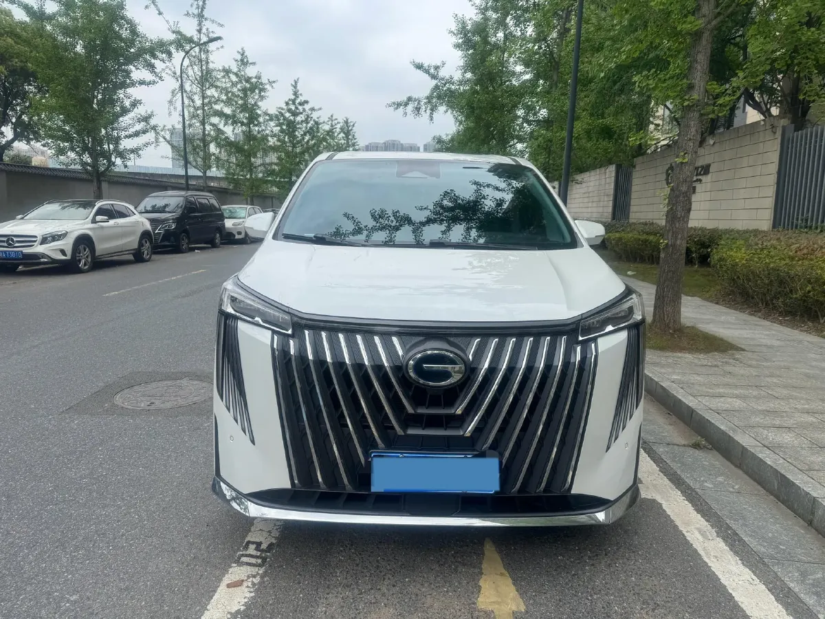 2024 GAC Trumpchi M8 2.0T 190HP L4 2DHT Hybrid,autocango,china used car exporter,china ev exporter,chinese used car exporter,chinese used ev exporter