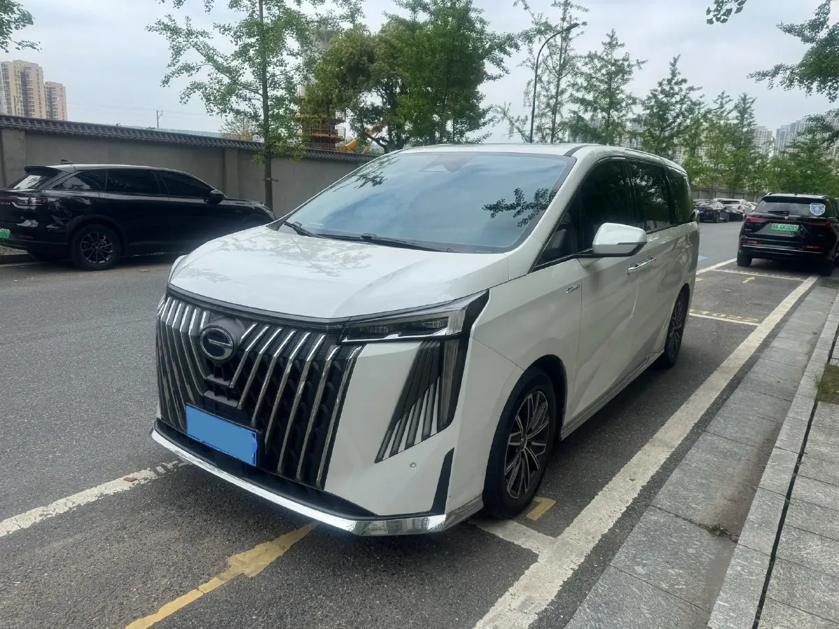 2024 GAC Trumpchi M8 2.0T 190HP L4 2DHT Hybrid,autocango,china used car exporter,china ev exporter,chinese used car exporter,chinese used ev exporter