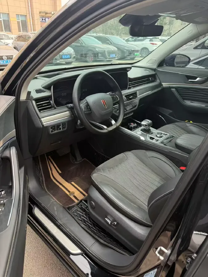 2022 HongQi HS5 2.0T 224HP L4 6AT,autocango,china used car exporter,china ev exporter,chinese used car exporter,chinese used ev exporter