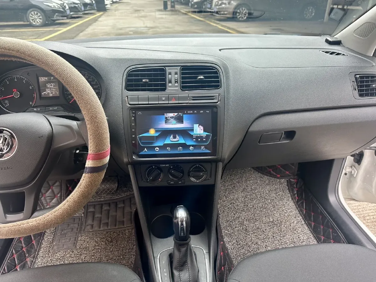 2016 Volkswagen Polo 1.4L 90HP L4 6AT,autocango,china used car exporter,china ev exporter,chinese used car exporter,chinese used ev exporter