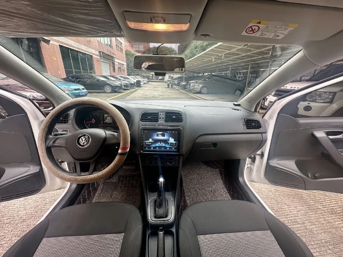 2016 Volkswagen Polo 1.4L 90HP L4 6AT,autocango,china used car exporter,china ev exporter,chinese used car exporter,chinese used ev exporter