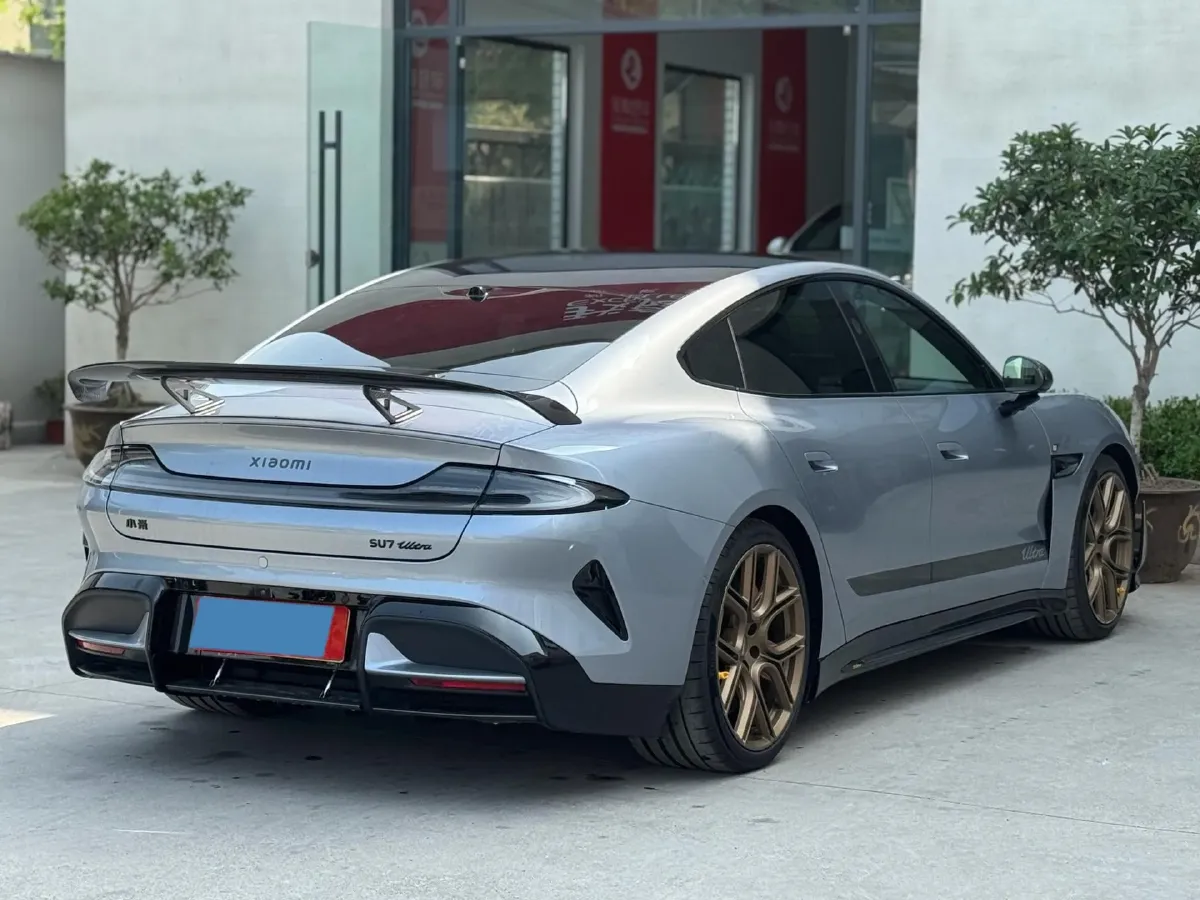 2025 MI SU7 Ultra BEV 93.7KWH,autocango,china used car exporter,china ev exporter,chinese used car exporter,chinese used ev exporter