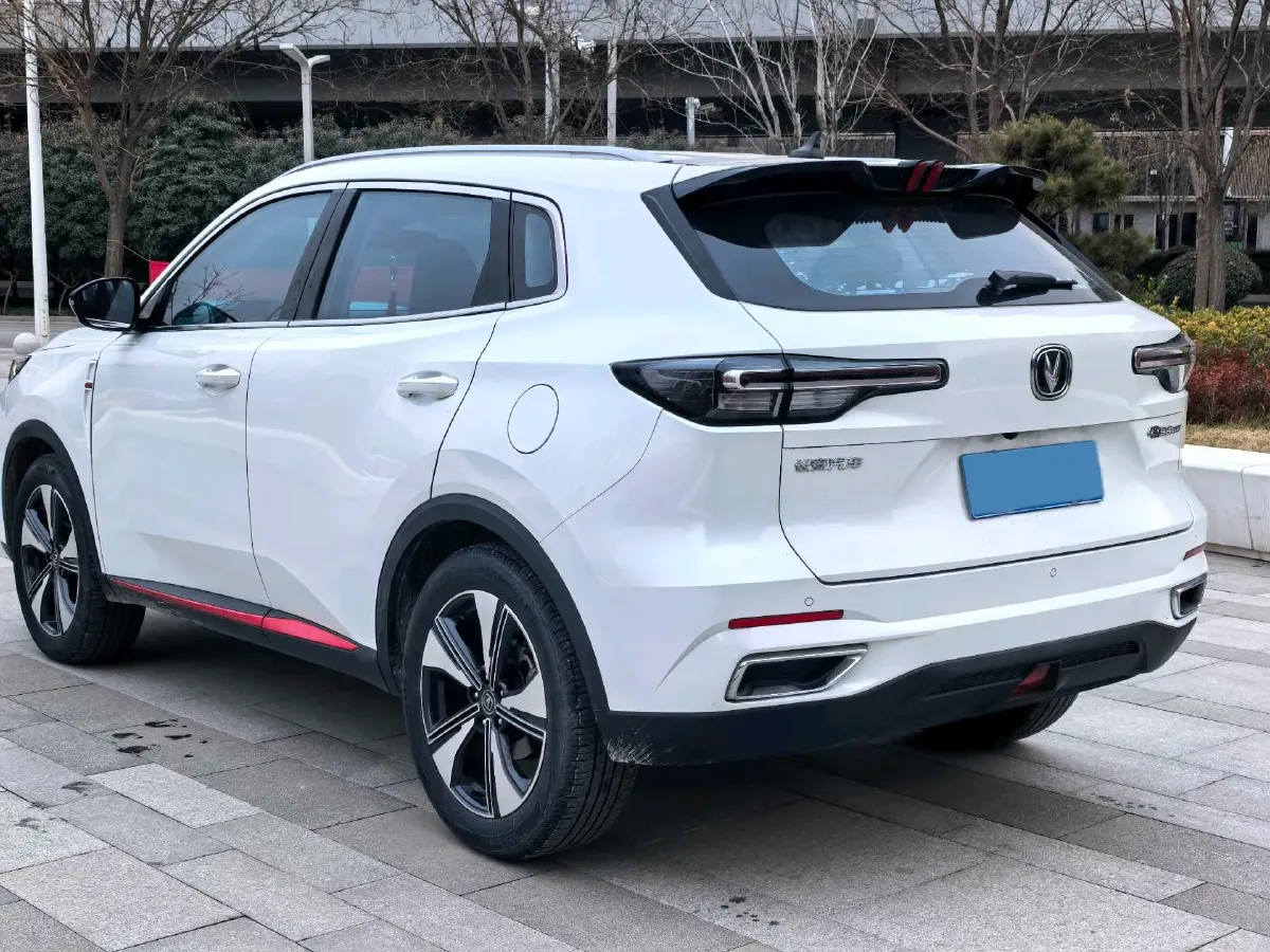 2022 ChangAn CS55 Plus 1.5T 180HP L4 7DCT,autocango,china used car exporter,china ev exporter,chinese used car exporter,chinese used ev exporter