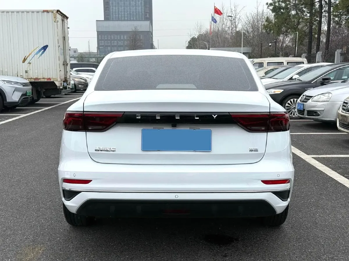 2025 Geely Emgrand 1.5L 127HP L4 CVT,autocango,china used car exporter,china ev exporter,chinese used car exporter,chinese used ev exporter