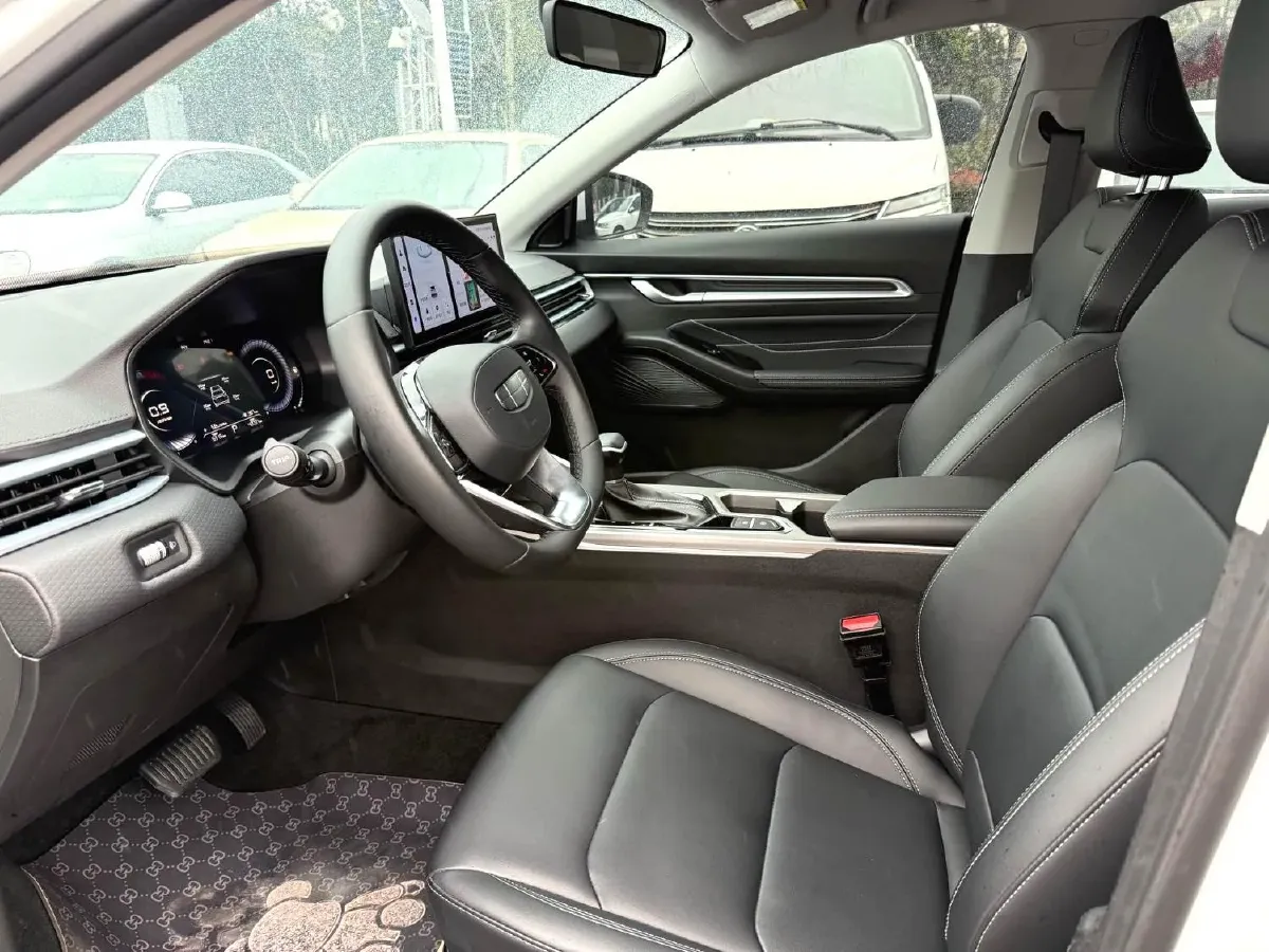 2025 Geely Emgrand 1.5L 127HP L4 CVT,autocango,china used car exporter,china ev exporter,chinese used car exporter,chinese used ev exporter