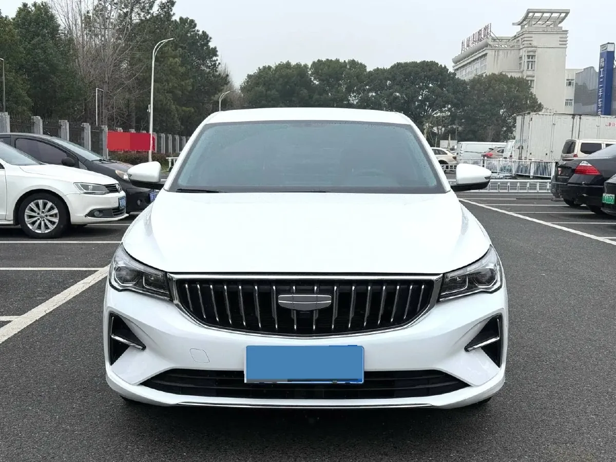 2025 Geely Emgrand 1.5L 127HP L4 CVT,autocango,china used car exporter,china ev exporter,chinese used car exporter,chinese used ev exporter