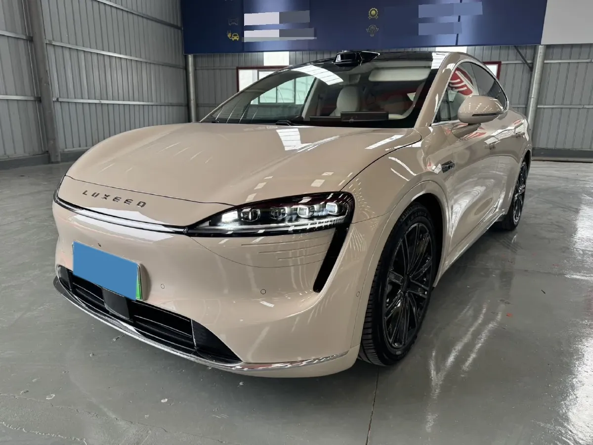2025 Luxeed R7 REEV 156HP REEV 37KWH,autocango,china used car exporter,china ev exporter,chinese used car exporter,chinese used ev exporter