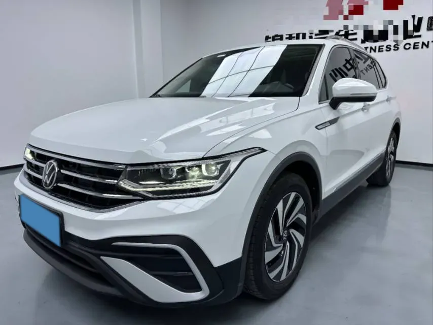 2023 Volkswagen Tiguan L 1.5T 160HP L4 7DCT,autocango,china used car exporter,china ev exporter,chinese used car exporter,chinese used ev exporter