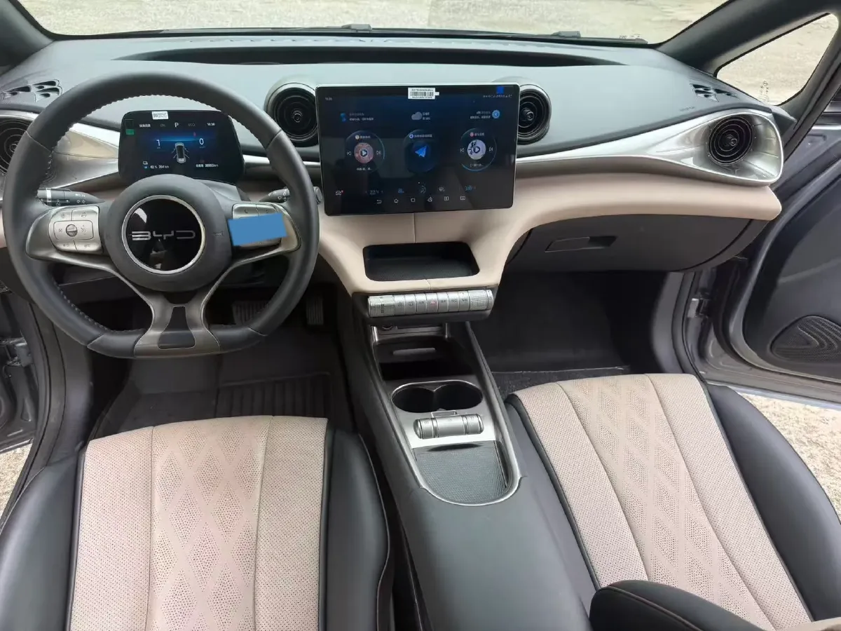 2024 BYD Dolphin BEV 44.928KWH,autocango,china used car exporter,china ev exporter,chinese used car exporter,chinese used ev exporter