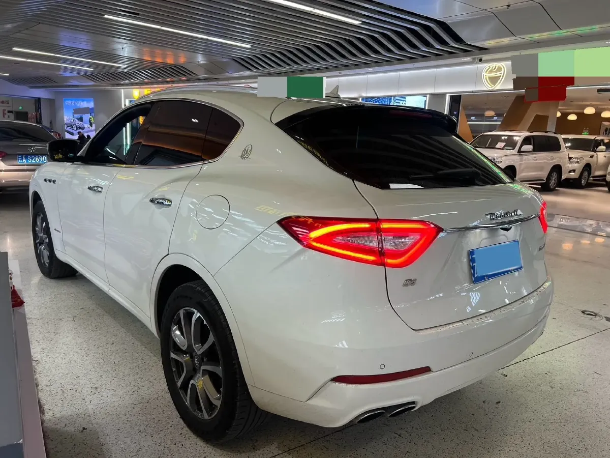 2018 Maserati Levante 3.0T 350HP V6 8AT,autocango,china used car exporter,china ev exporter,chinese used car exporter,chinese used ev exporter