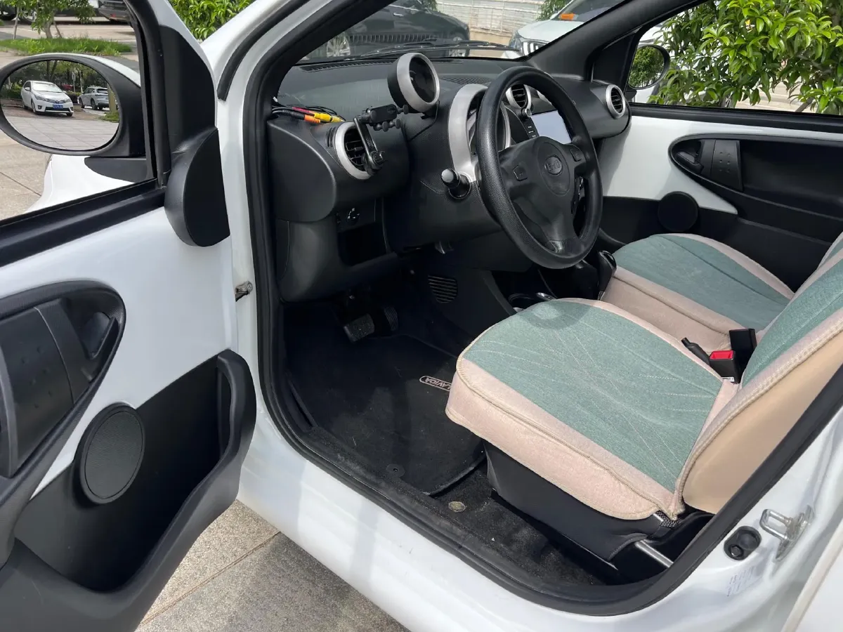 2015 BYD F0 1.0L 68HP L3 5MT,autocango,china used car exporter,china ev exporter,chinese used car exporter,chinese used ev exporter