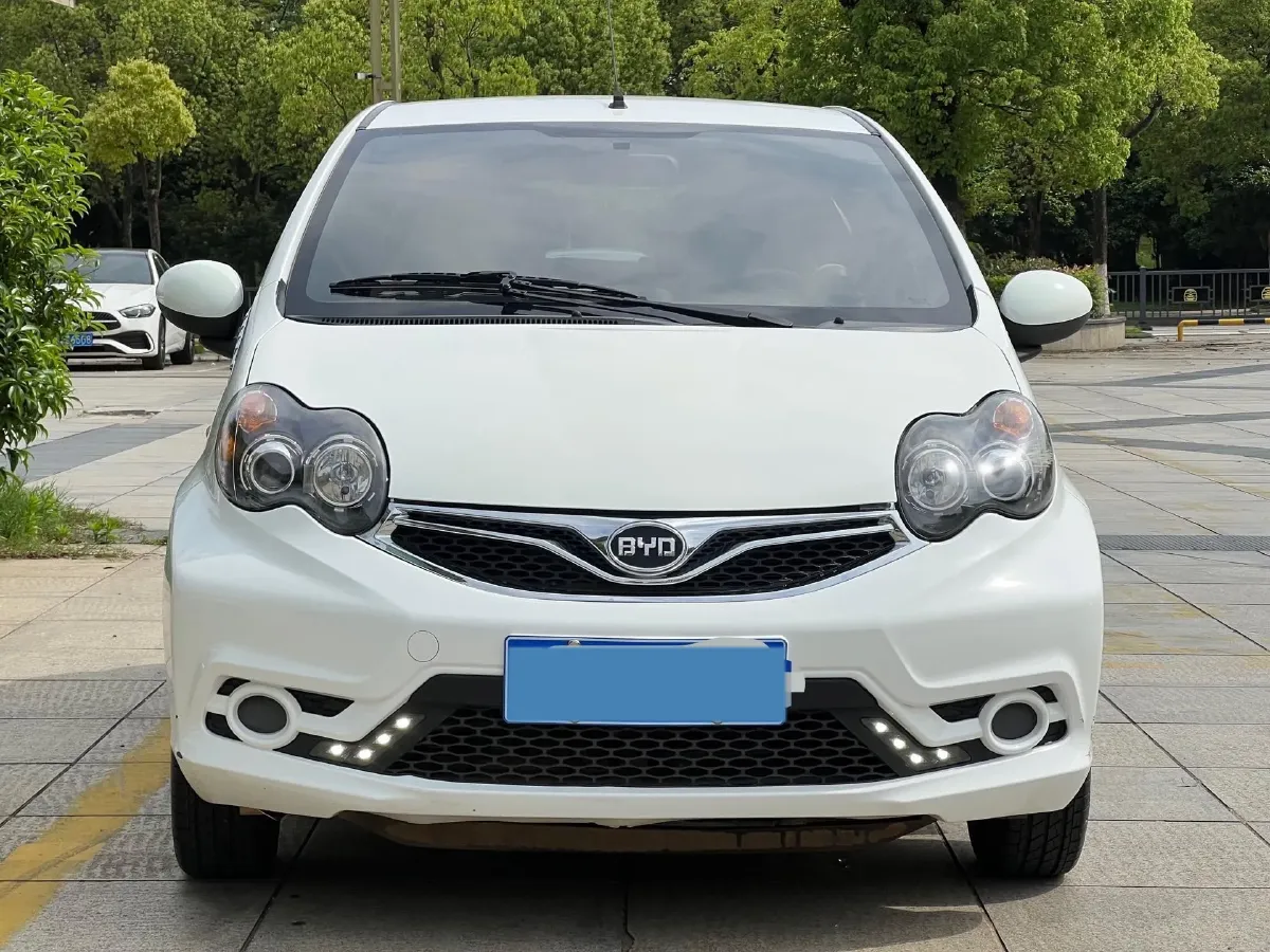 2015 BYD F0 1.0L 68HP L3 5MT,autocango,china used car exporter,china ev exporter,chinese used car exporter,chinese used ev exporter