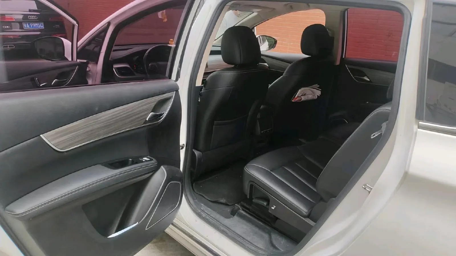 2019 BYD Song MAX 1.5T 160HP L4 6DCT PHEV 9.98KWH,autocango,china used car exporter,china ev exporter,chinese used car exporter,chinese used ev exporter