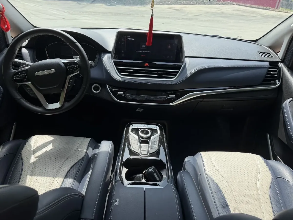 2021 MAXUS G20 RV 2.0T 224HP L4 8AT,autocango,china used car exporter,china ev exporter,chinese used car exporter,chinese used ev exporter