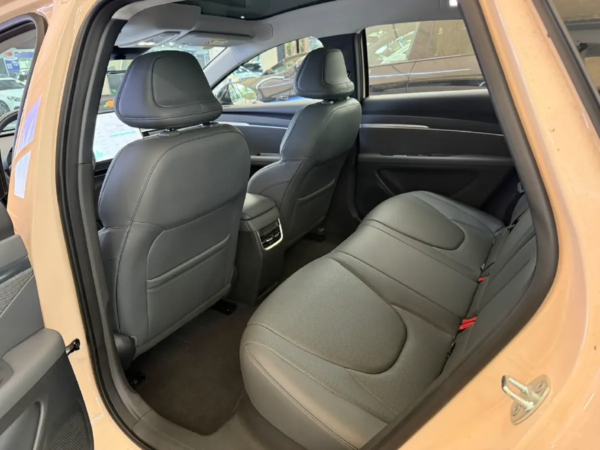 2025 Xpeng MONA M03 BEV,autocango,china used car exporter,china ev exporter,chinese used car exporter,chinese used ev exporter