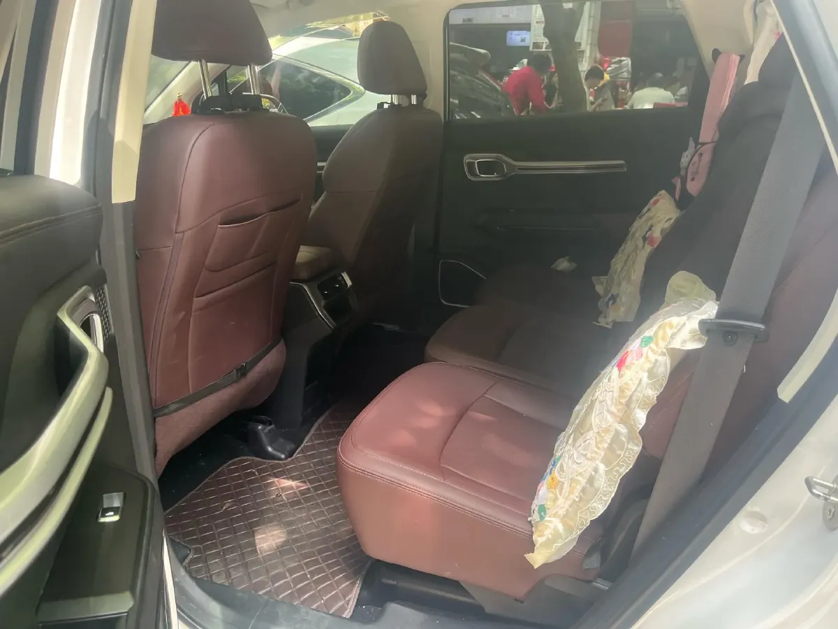 2022 Geely Okavango 1.8T 184HP L4 7DCT,autocango,china used car exporter,china ev exporter,chinese used car exporter,chinese used ev exporter