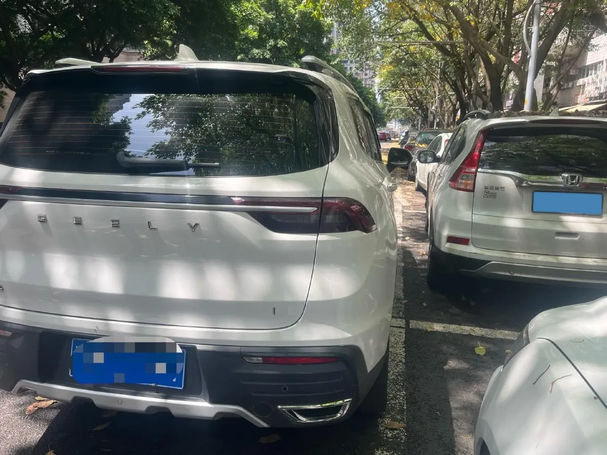 2022 Geely Okavango 1.8T 184HP L4 7DCT,autocango,china used car exporter,china ev exporter,chinese used car exporter,chinese used ev exporter