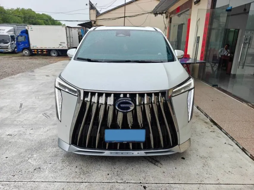 2023 GAC Trumpchi M8 2.0T 190HP L4 E-CVT Hybrid,autocango,china used car exporter,china ev exporter,chinese used car exporter,chinese used ev exporter