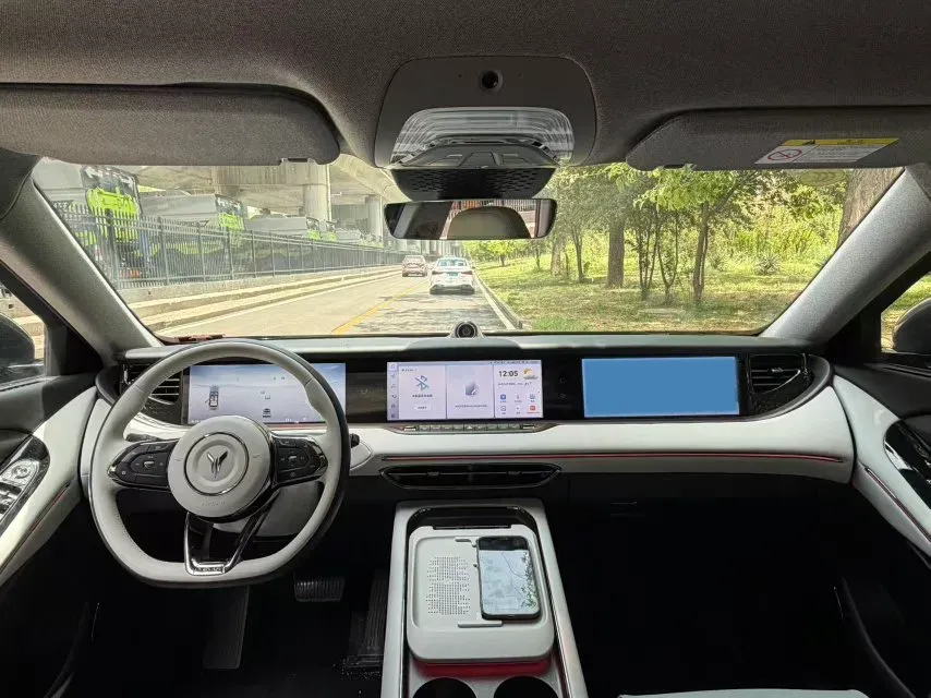 2025 Voyah FREE 1.5T 150HP L4 REEV 43KWH,autocango,china used car exporter,china ev exporter,chinese used car exporter,chinese used ev exporter